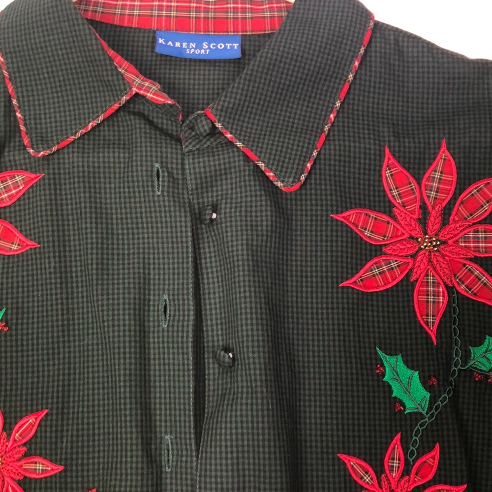 Karen Scott sport button up Size M